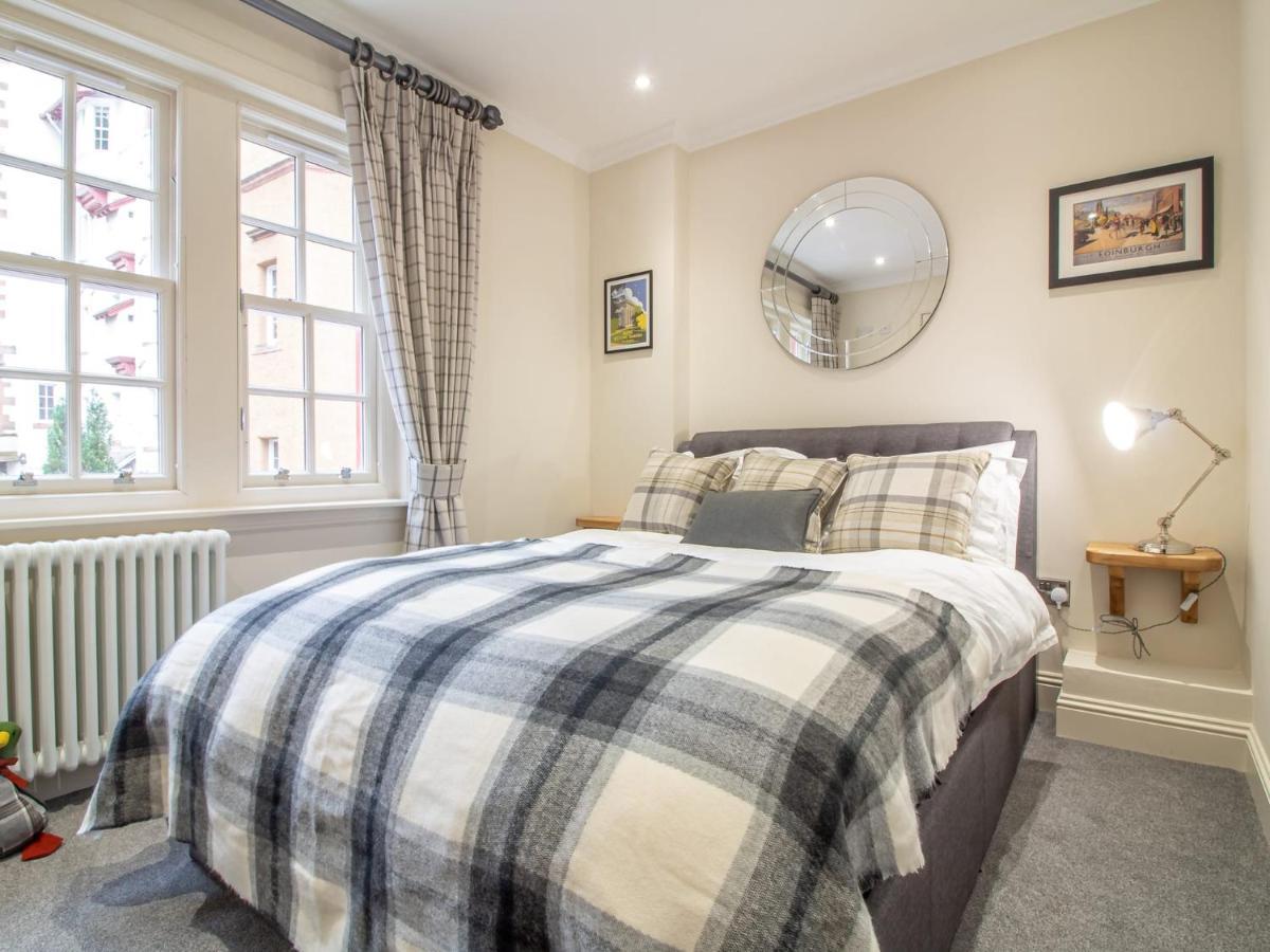 Luxury Royal Mile Apartment By The Castle - Sleeps 4 爱丁堡 外观 照片