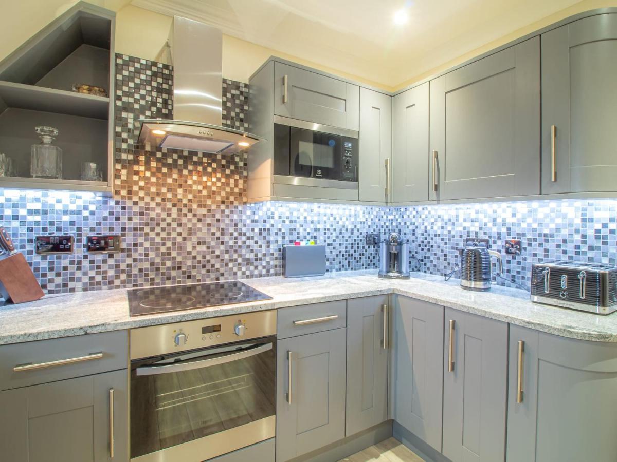 Luxury Royal Mile Apartment By The Castle - Sleeps 4 爱丁堡 外观 照片